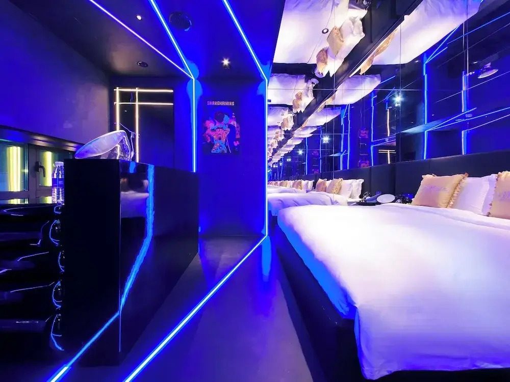 Space Design Hotel