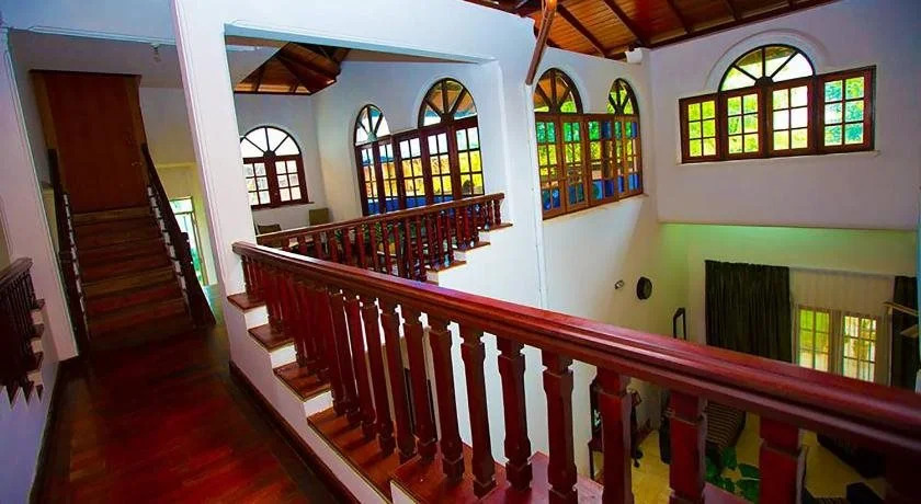 Rockwood Villa