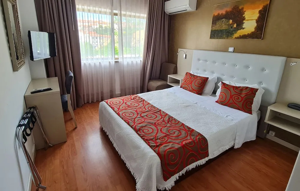 Hotel Eden