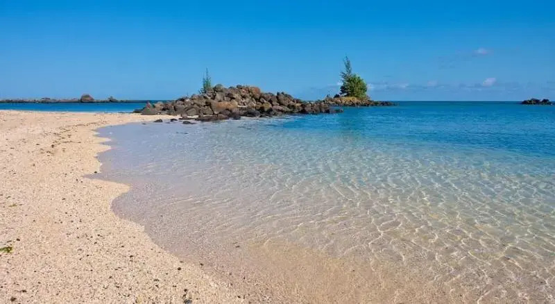 Bon Azur Beachfront Apartments & Penthouses by LOV Mauritius, Trou Aux Biches