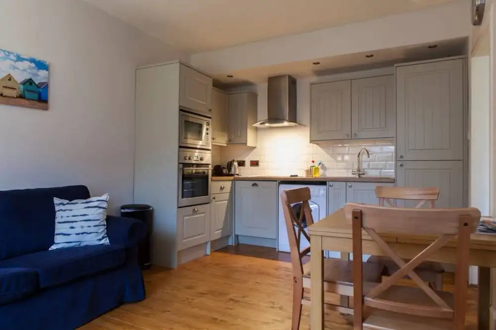 1 Bedroom Apartment Near New Town