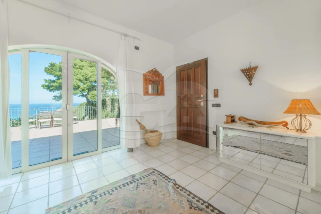Villa Il Cappero immersed in the greenery of well-kept gardens with an incredible view of the Gulf,-VILLA IL CAPPERO