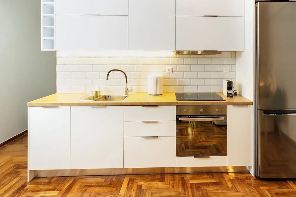 Trendy 2 bedroom Apartment 5min to metro