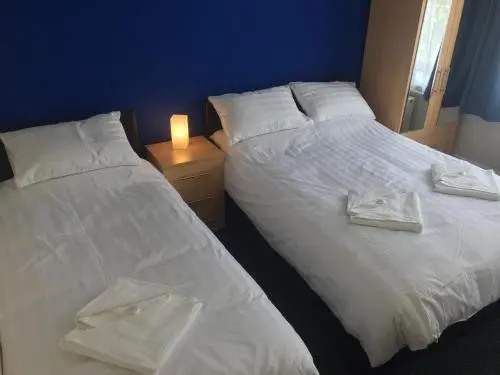 Southend Central Hotel - Close to Beach, City Centre, Train Station & Southend Airport