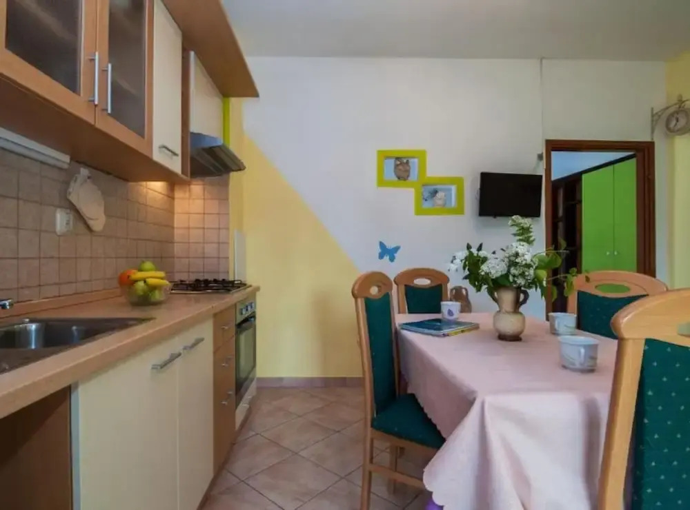 Seaside Oasis Apartments on Island Ugljan