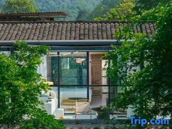 Qingcheng Houshan Taizhuang Private Tang Homestay