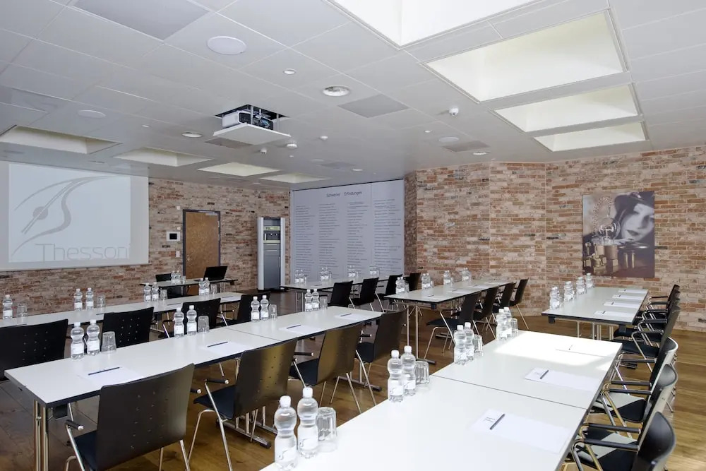 Boutiquehotel Thessoni Classic Zürich-Regensdorf & Residence Thessoni Home 350m distance to mainbuilding