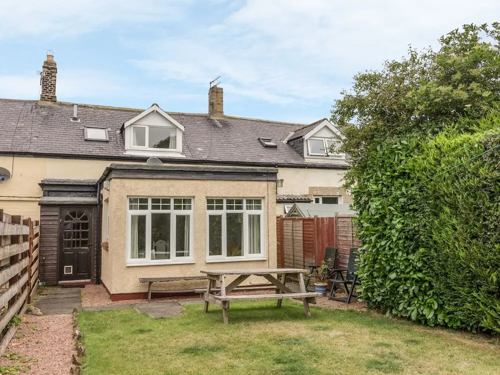 Bowsden Hall Farm Cottage