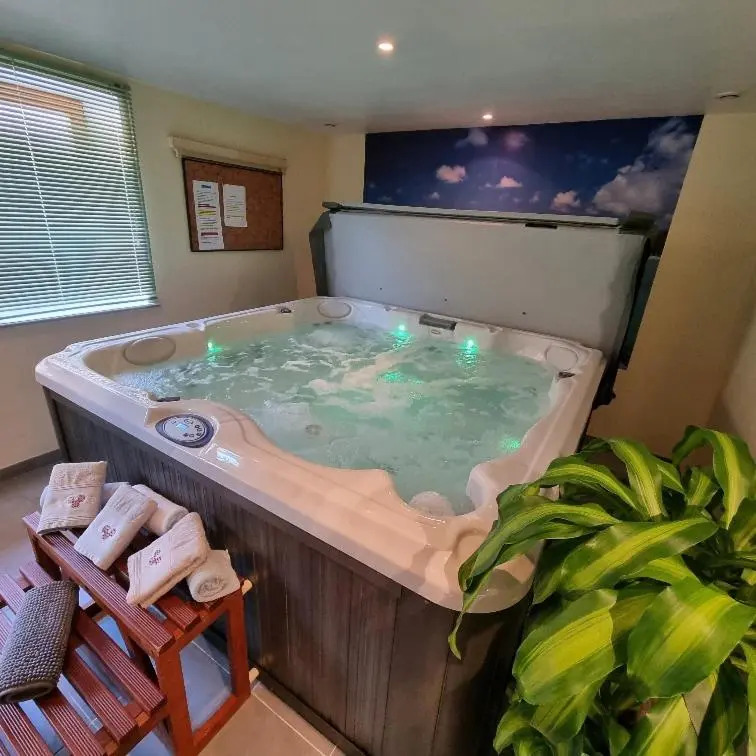 Gite Fougère 2 à 6 personnes avec SPA