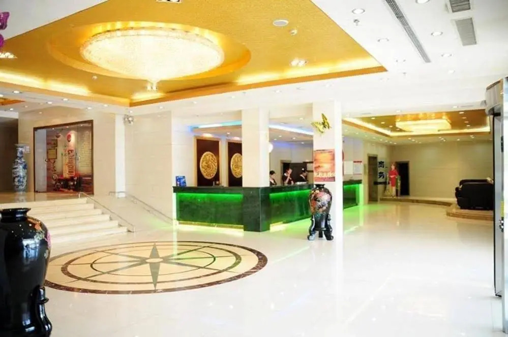 New Era Hotel