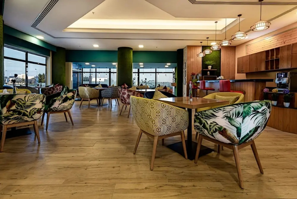 Phoenicia Tower Hotel And Spa