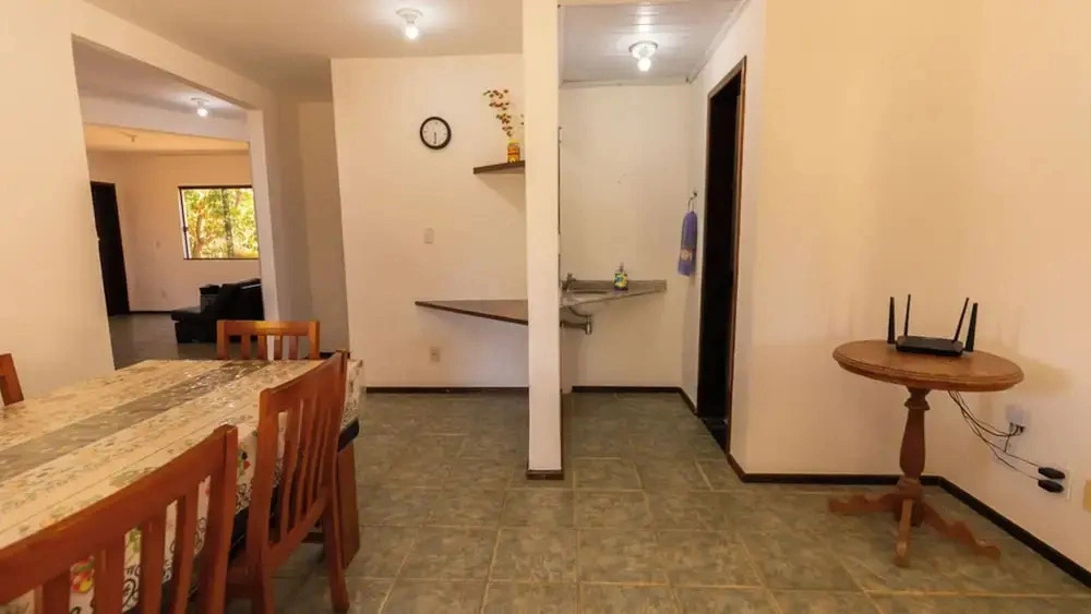 Casa com Hidro Piscina e Churrasqueira - Jacu pe