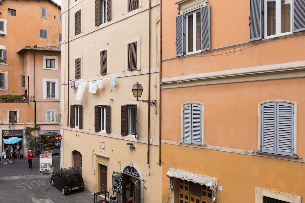 Rome Accommodation - Farnese
