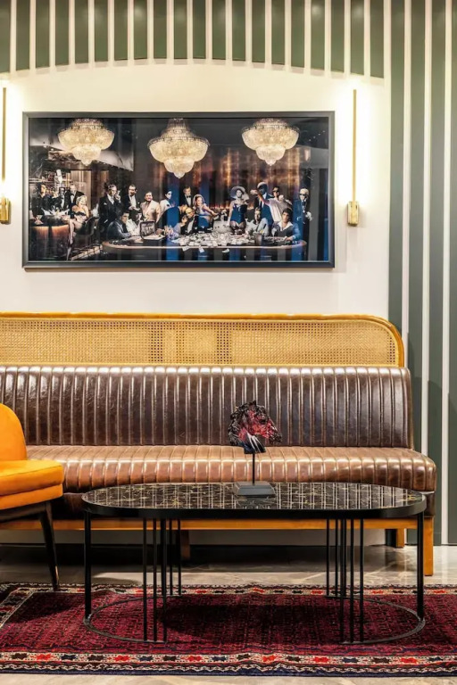 Sistina Old City Hotel