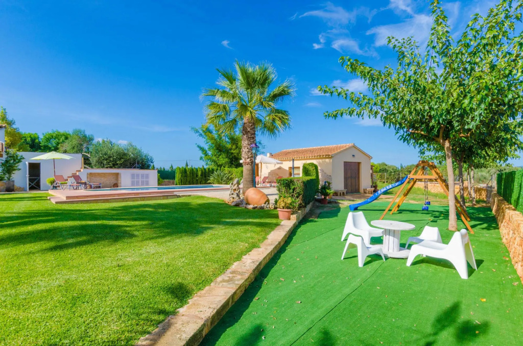 Villa Santa Eulalia Petit