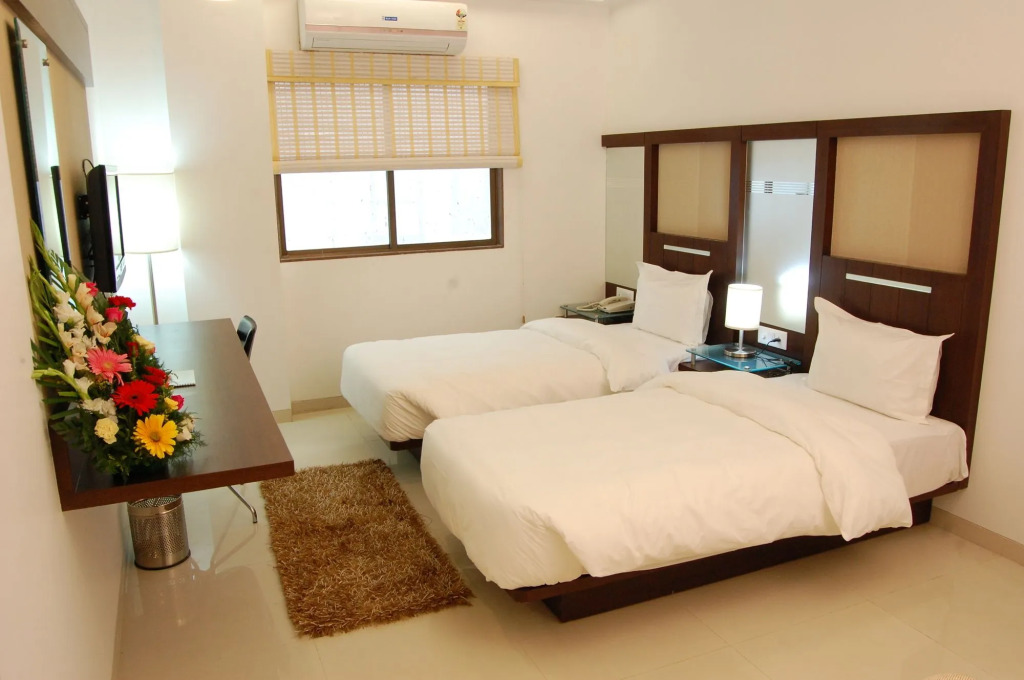 Hotel sapphire regency