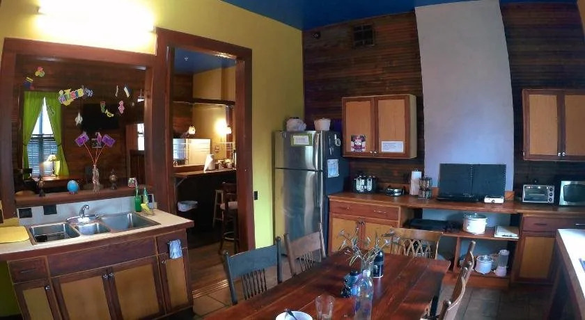 Site 61 Guesthouse