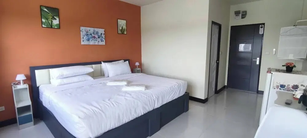 TPR51 Room Service