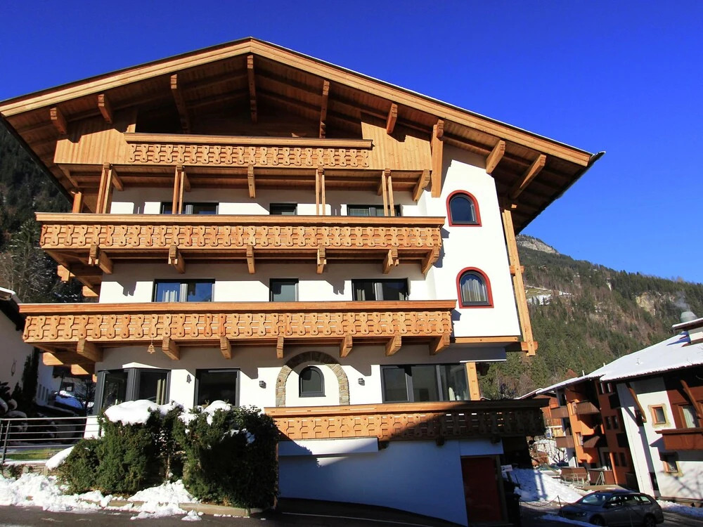 Luxurious Apartment With Sauna in Finkenberg Near Ski Lift