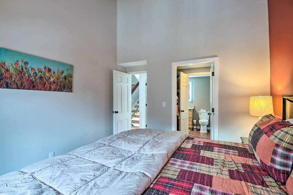 Spacious Village of Loon Home u003c 1 Mi to Ski Slopes