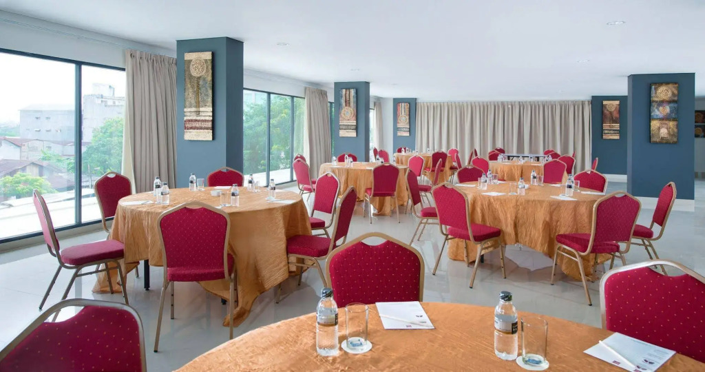 Mercure Jakarta Grogol