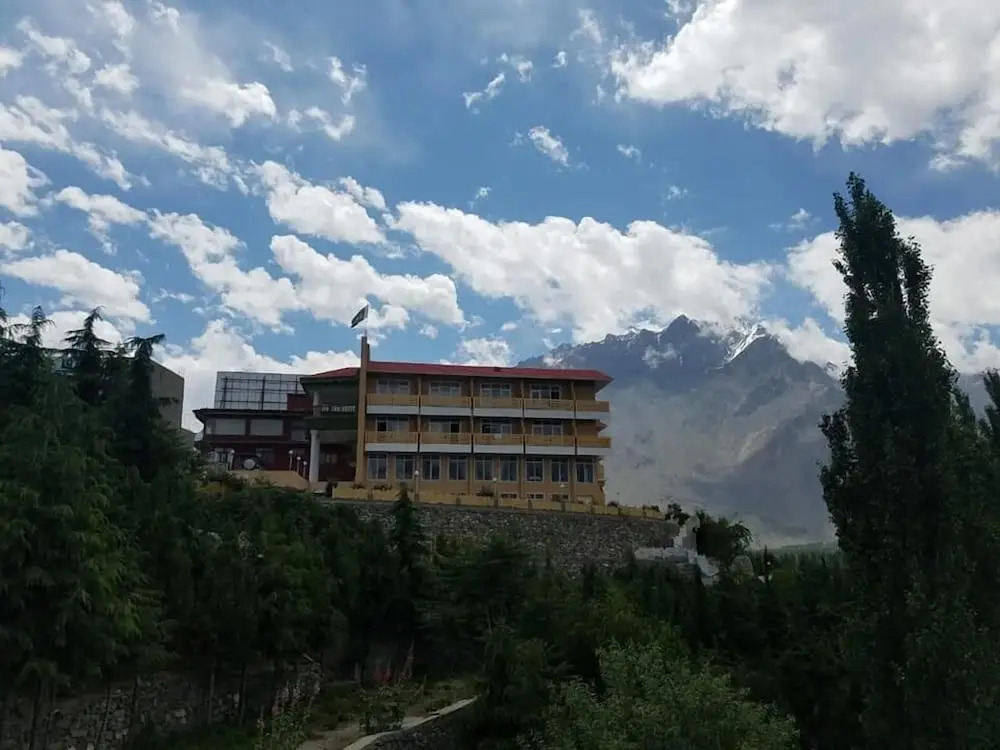 Hotel Mashabrum