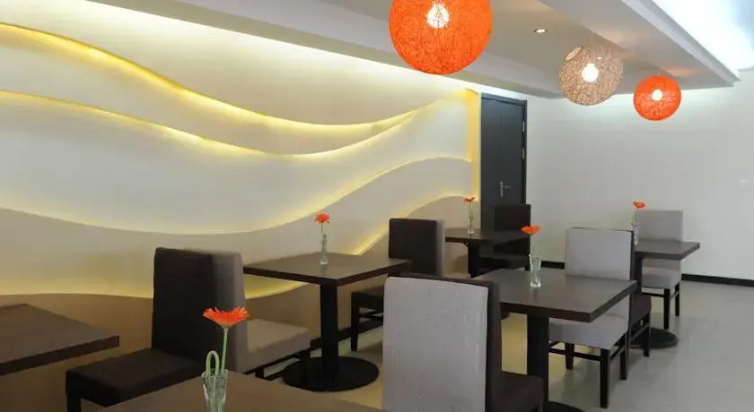 Carin Hotel