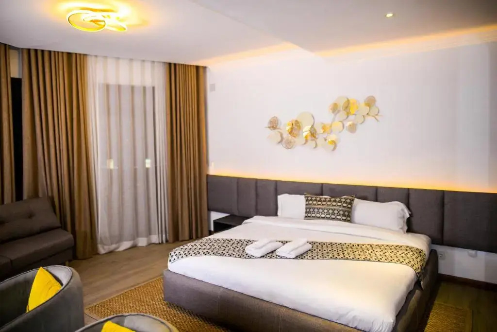 MERCURE HOTEL