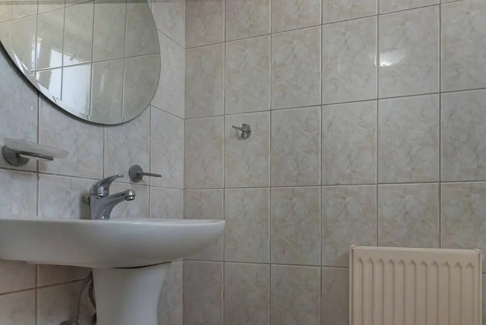 Phaedrus Living: Seaview Hilltop Maisonette