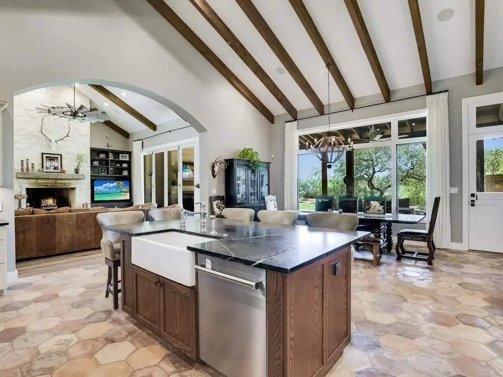 The Above Luxury Ranch Estate