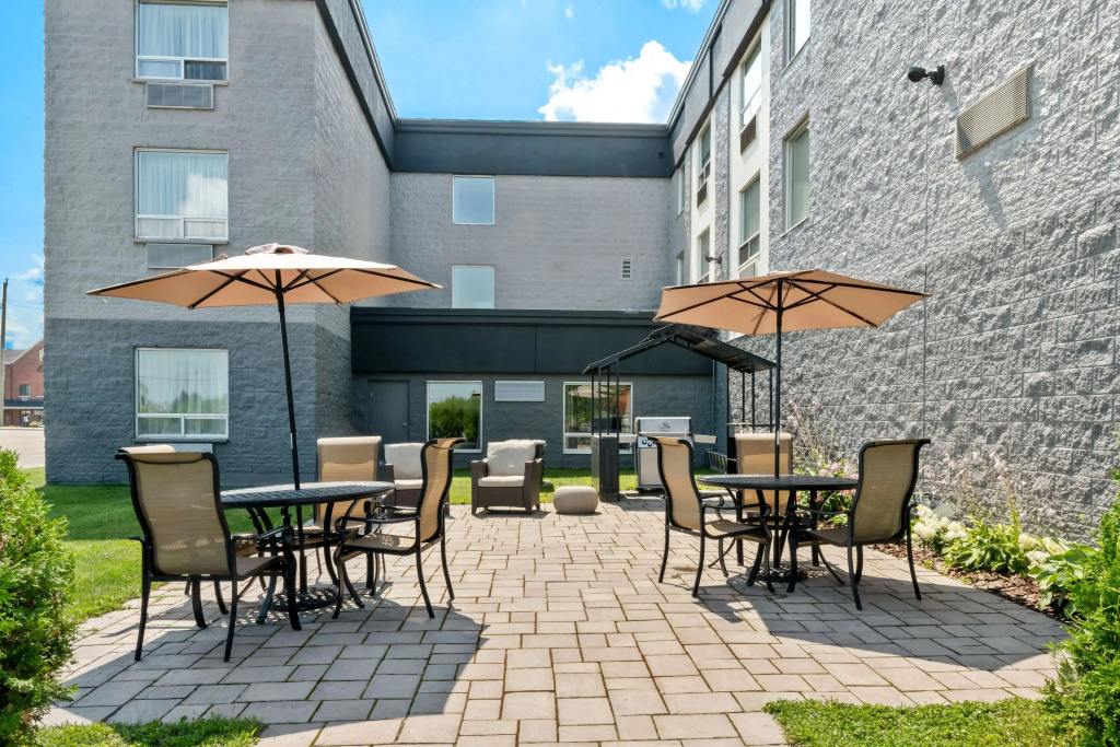 Best Western Swan Castle Inn