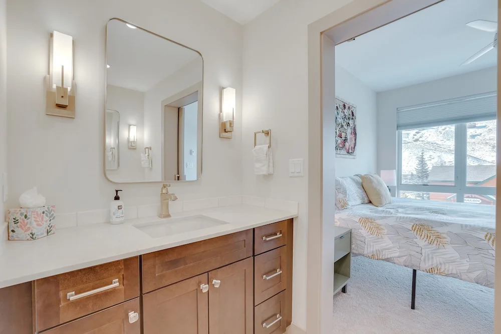 310d 4th Street 2 Bedroom Townhouse