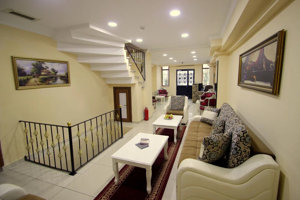 Sur 2 Hotel