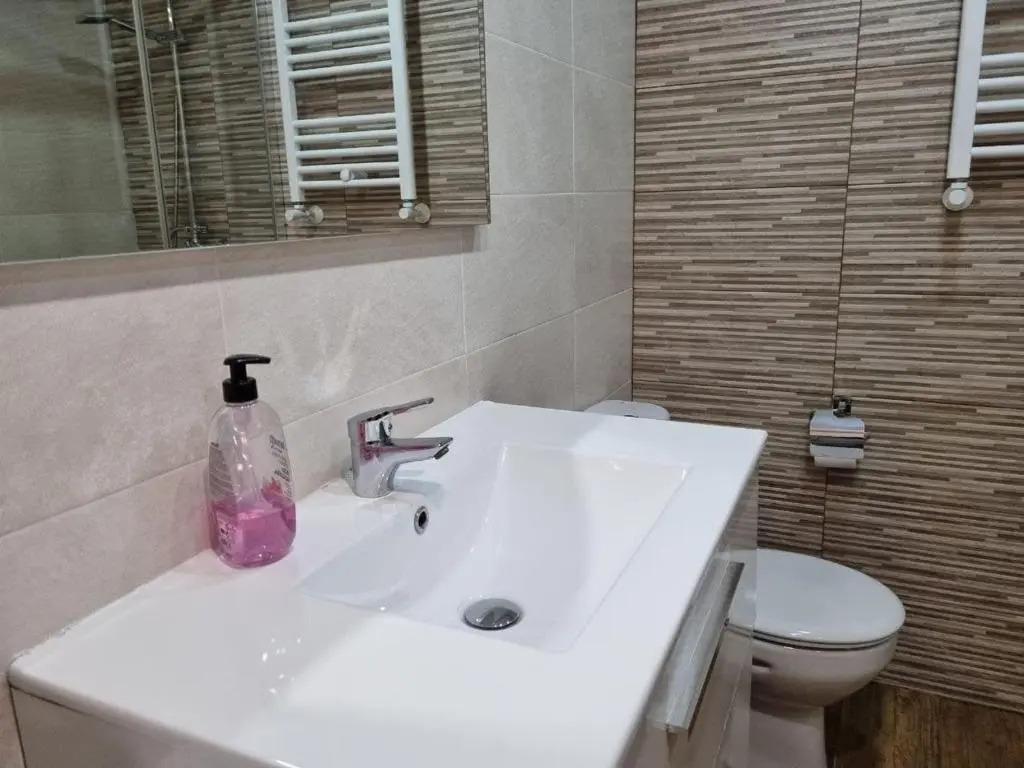 103A Apartamento moderno 2 habitaciones