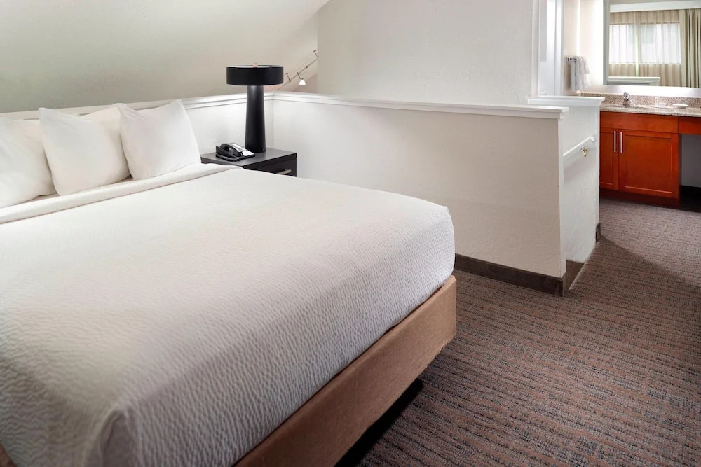 Newly Renovated Atlanta Condo Prime Buckhead Atl