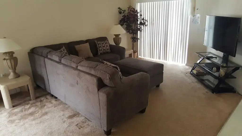 Hotel 1029 Lake Berkley Drive 4 Bedrooms,