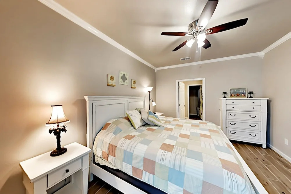 Serene #302 - 2 Br Condo