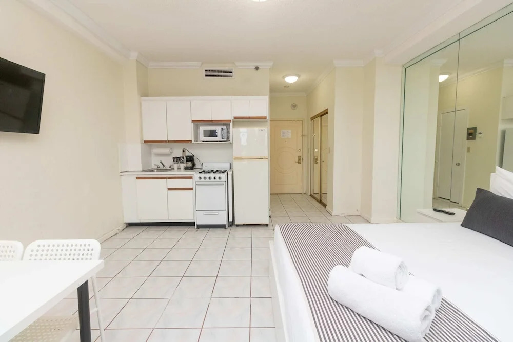 521 Studio Hollywood Beach