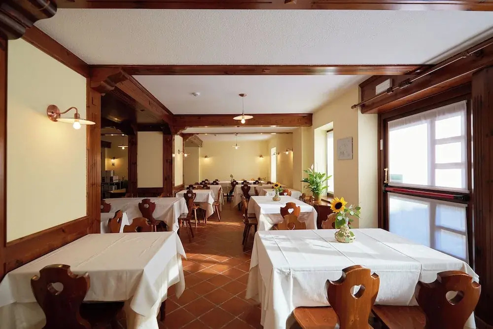 Villa Alpina Hotel