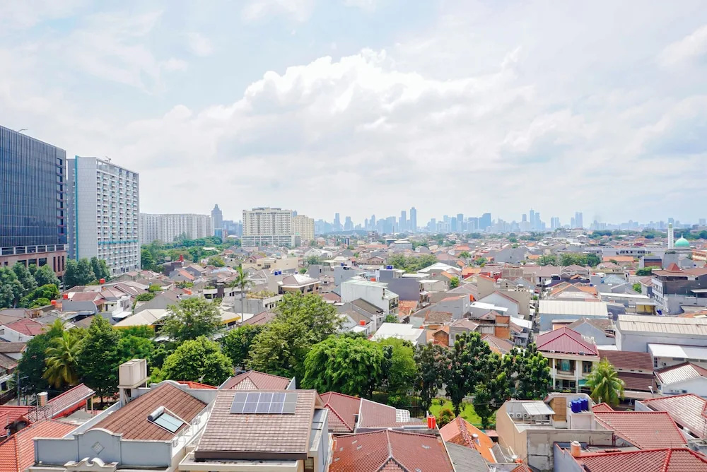 2 Pax Neat Studio At Tamansari The Hive Apartment