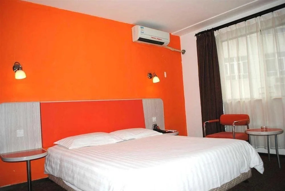 Motel 168 Jiu Yan Qian Inn