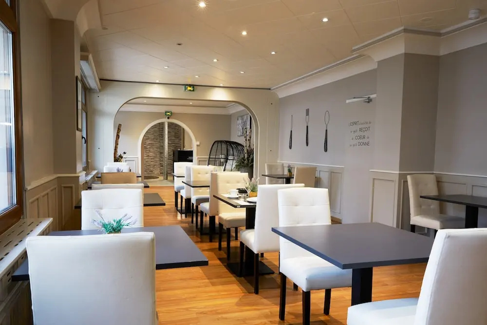 Hotel Le Divona "au coeur de Divonne"