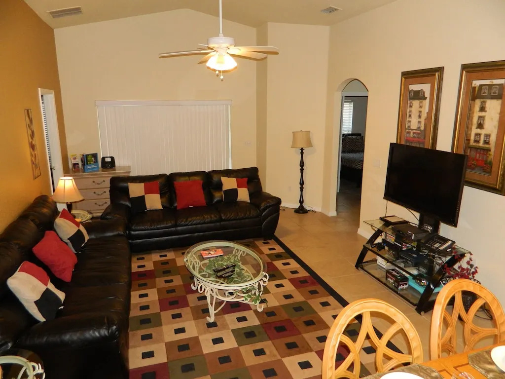 Private 5-bedroom Pool Villa, Clermont, US
