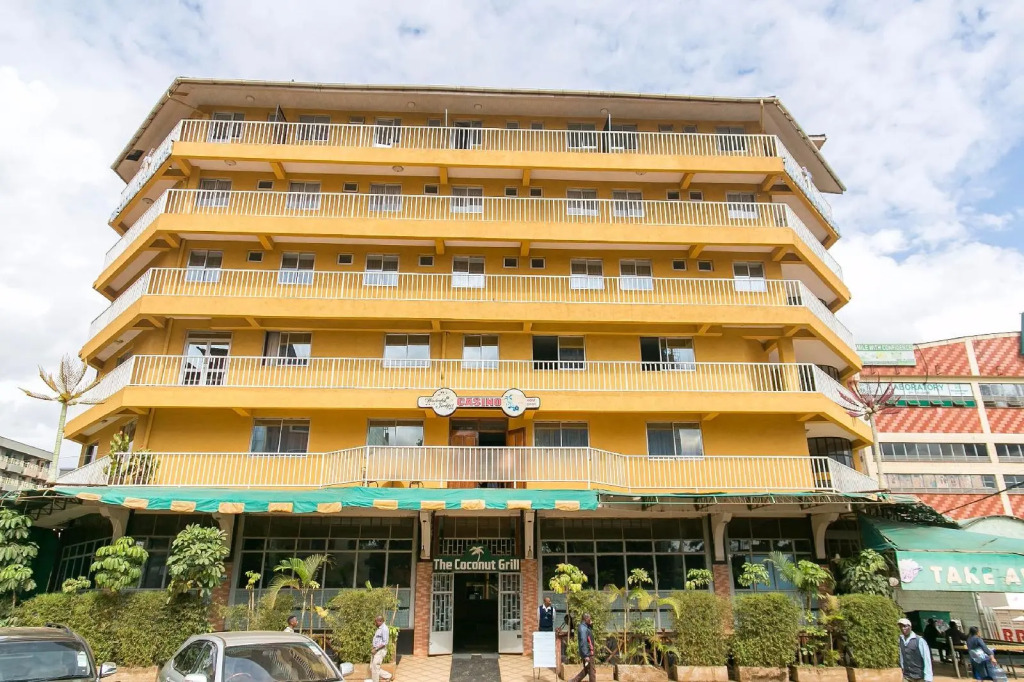 The Coconut Grill Hotel