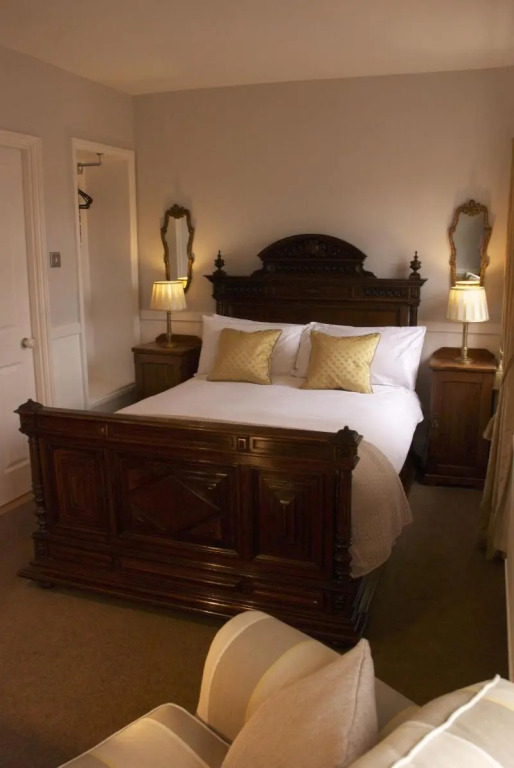 Chantry Hotel