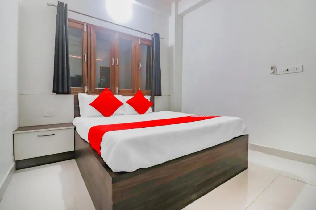 Rajlakshmi Guest House