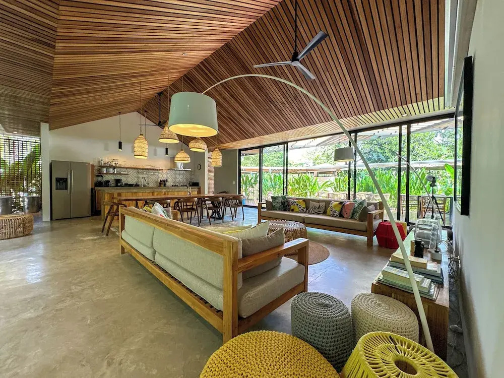 Caribbean Courtyard Villas 6 to 10 pp