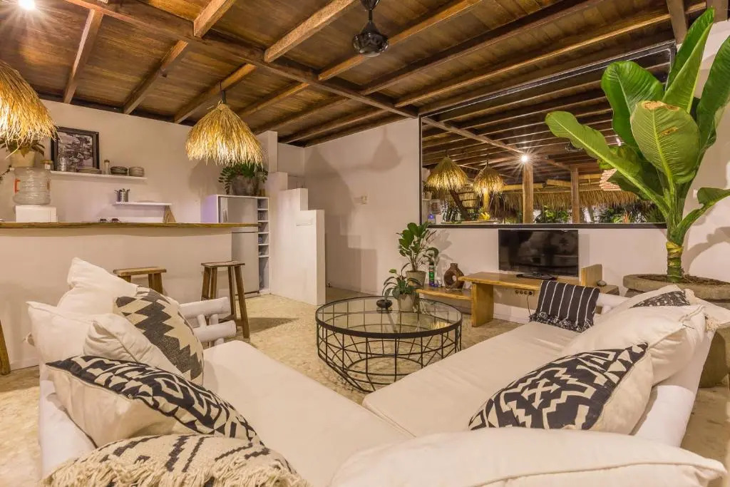 Eco Bamboo Bungalow 4