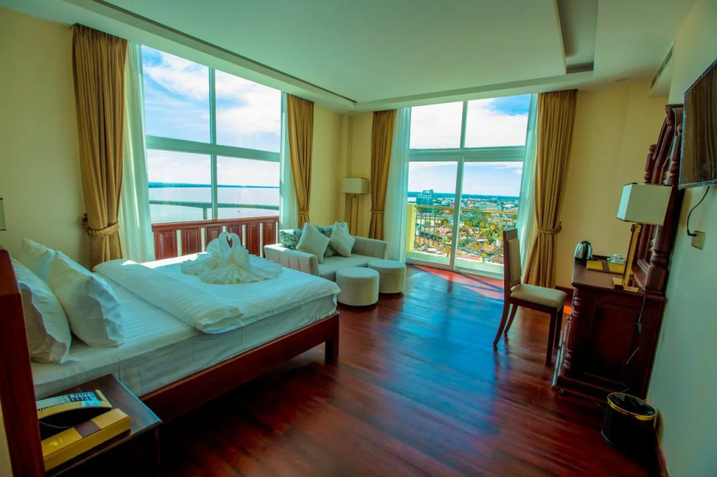 Lbn Asian Hotel