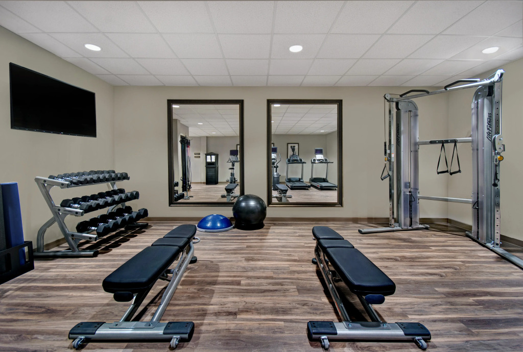 Staybridge Suites Sterling Heights - Detroit Area by IHG